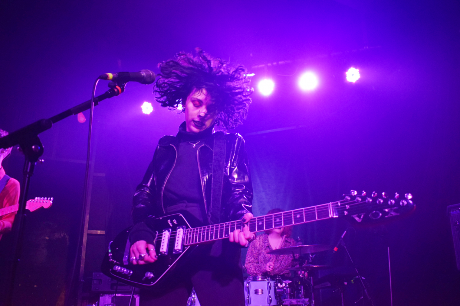 Pale Waves